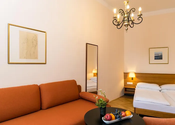 Johann Strauss 4*