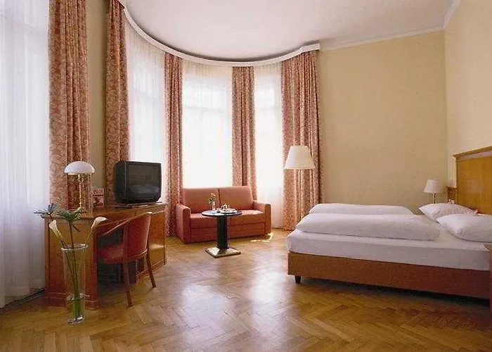 Johann Strauss Hotel 4*